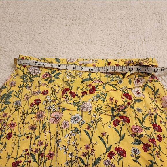 Loft yellow,‎ pink, and green midi floral tied waist wrap shirt size 14 - Picture 6 of 11